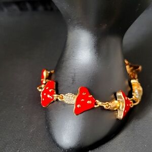 Elegant Red Mushroom Rhinestones and Gold Bracelet